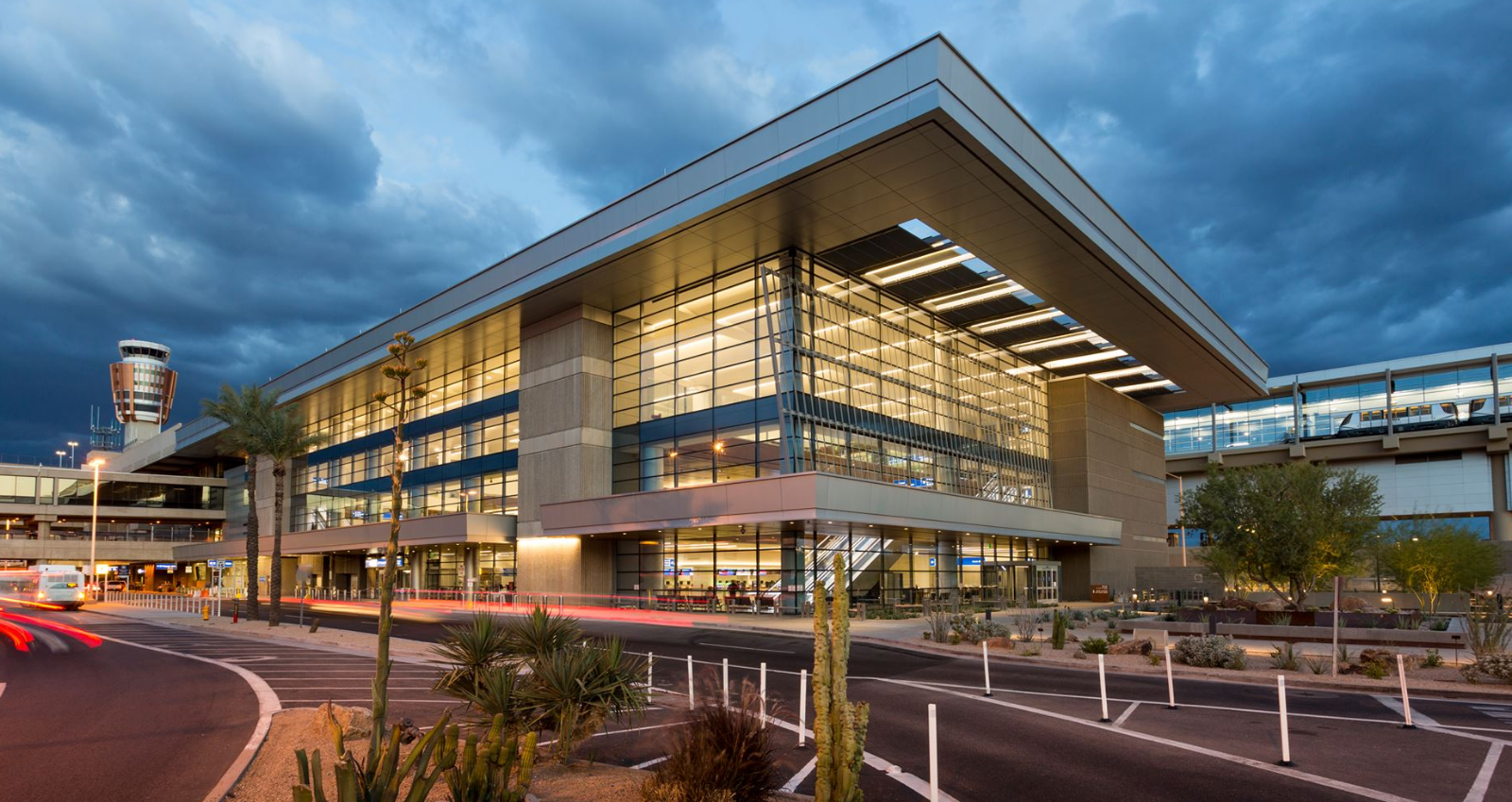 phoenix sky harbor exterior